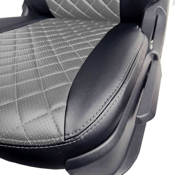 Чехлы Экокожа Ромб на ВАЗ 2107 (1982-2012)